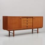 1126 6211 Sideboard